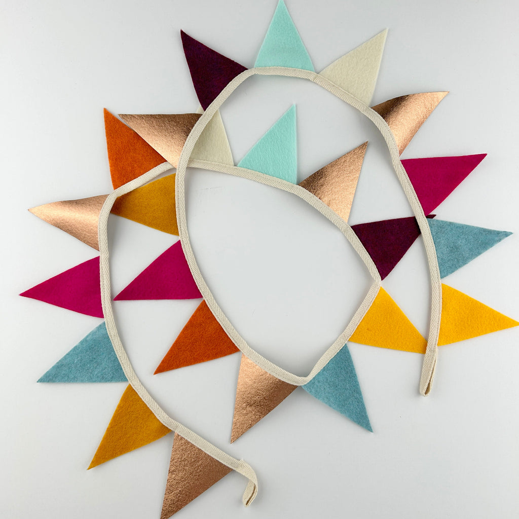 Mixed Shimmer Bunting