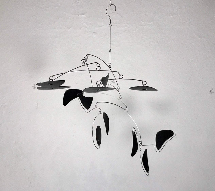 Serenity Style Mobile – Relaxing Kinetic Sculpture for Low Ceilings by Carolyn Weir