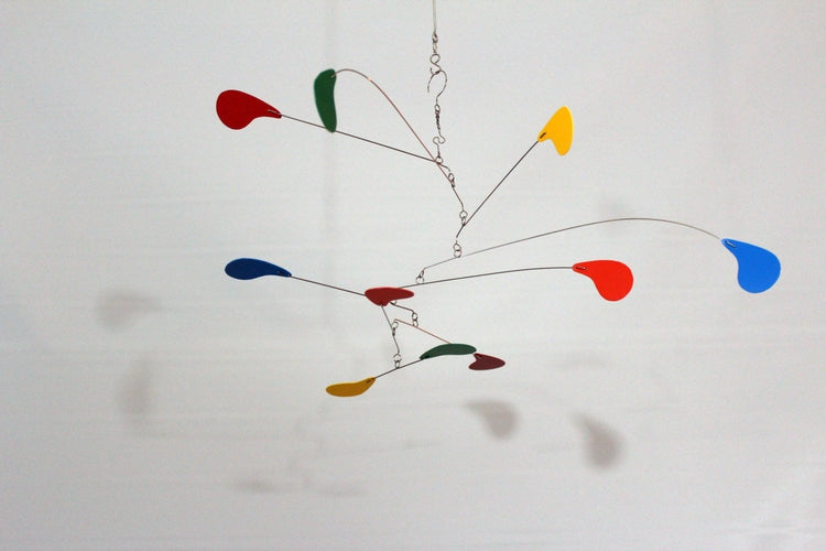 DewDrop Style Hanging Mobile – Colorful Kinetic Art for Nursery, Office, or Entryway